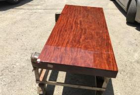 愛里古夷蘇木跟刺猬紫檀哪個好