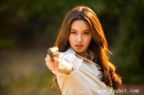 泰國最美女星Min美艷脫俗,校園接戲