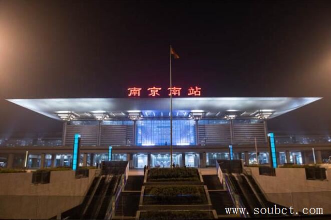 亞洲最大火車站，廣州新站相當(dāng)于30個(gè)天安門廣場