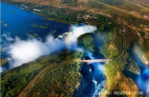 世界上水流量最大的瀑布，尼亞加拉大瀑布