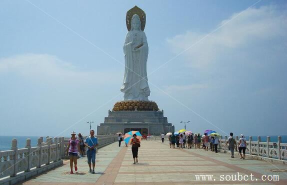 中國最高的佛像：河南魯山大佛比50層樓還高