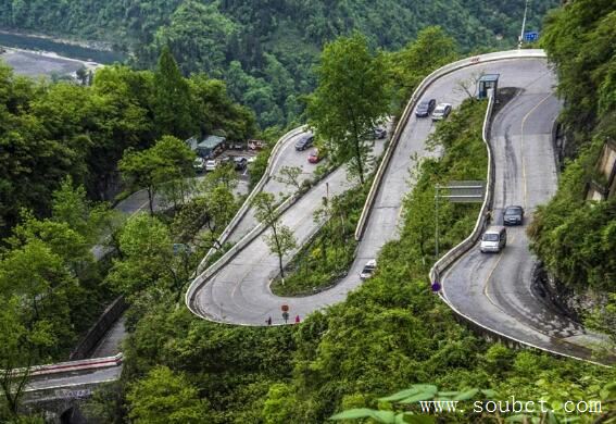 中國十大最美公路，河南郭亮掛壁公路震撼人心