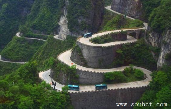 中國十大最美公路，河南郭亮掛壁公路震撼人心