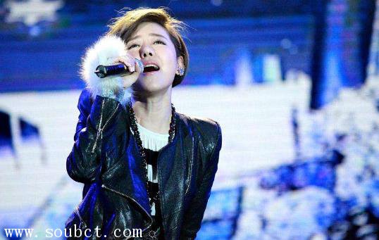 04年第一屆超女冠軍安又琪現(xiàn)狀，實(shí)在一般