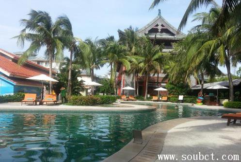 海南最美的海灘，亞龍灣號稱亞洲第一灣