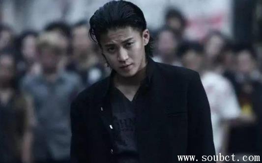 日本人氣最高的男明星,小栗旬號稱行走的荷爾蒙