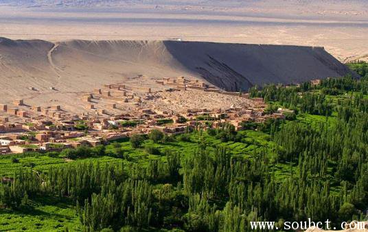 中國最低的盆地，吐魯番盆地最低點為-154.31米