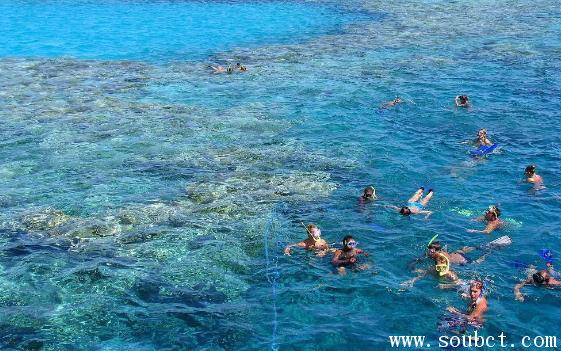 世界上鹽度最高的海，紅海含鹽度可達4.1%-4.2%