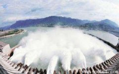 中國最大的水庫：三峽水庫遷移人口百萬，耗資400億