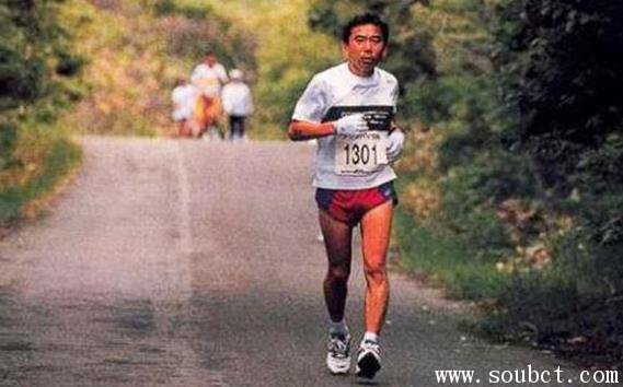 村上春樹,世界上最愛跑步的作家