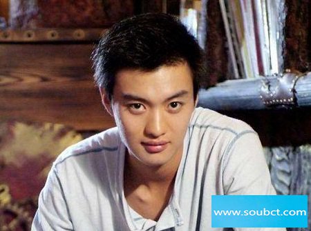 周一圍方否認與神秘女子燒香，屢屢被拍到全是誤會？