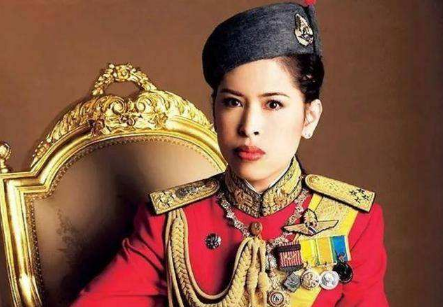 朱拉蓬公主有什么病，朱拉蓬公主坐輪椅的原因