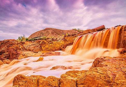 血瀑布是如何吃人,血瀑布形成原因分析