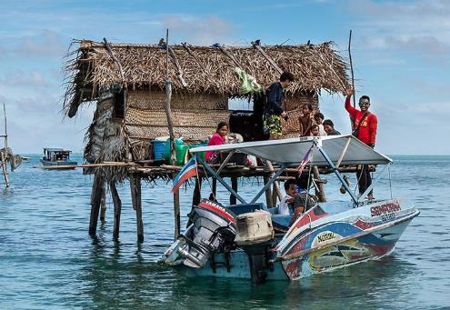 巴瑤族為什么不能上岸，巴瑤族人怎么生孩子