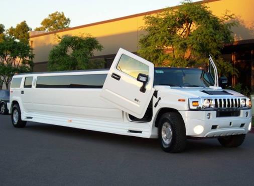 加長悍馬全球有多少輛，加長悍馬為什么是藍牌