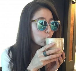 戴眼鏡的韓國男明星