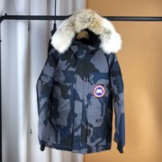 加拿大鵝羽絨服面料很硬嗎