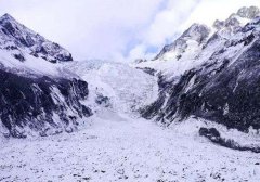 中國最大的冰瀑布,由無數