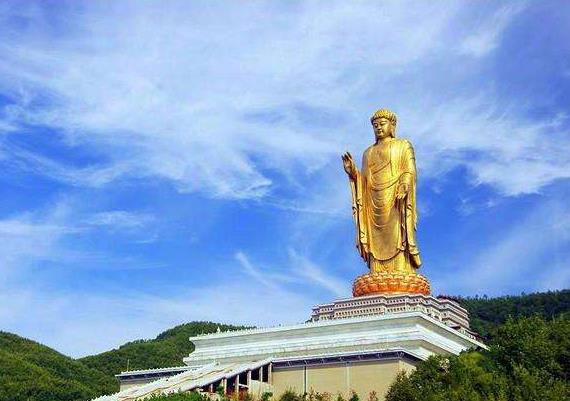 世界上最高的雕像，河南佛泉寺佛高達128米