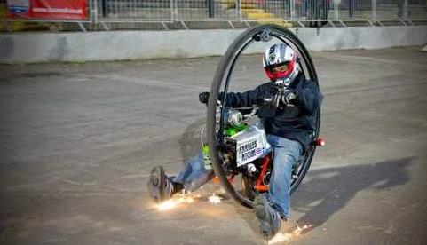 世界上最牛的摩托車，單輪摩托車