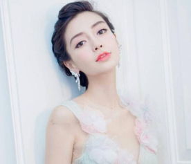 天鵝頸是什么樣的標(biāo)準(zhǔn)