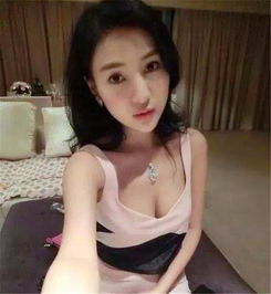 看見蟑螂不怕不怕啦是什么歌