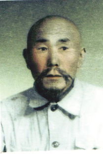 狼窩里的山羊的歇后語是什么