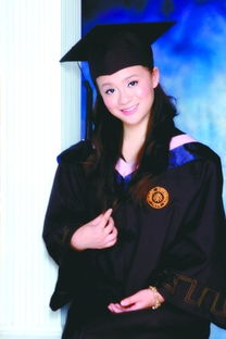 何碧玉為何不回國