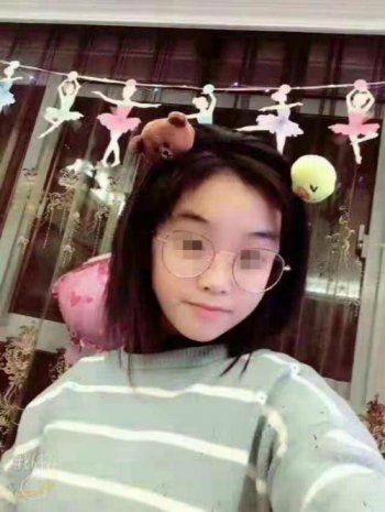 李嘉慧家里多有錢