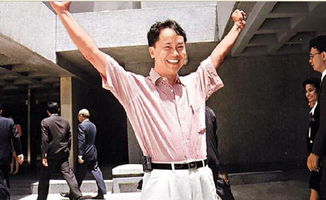 成龍怎么評價岳松