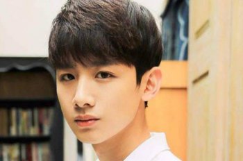 陳哲遠(yuǎn)初吻給了誰