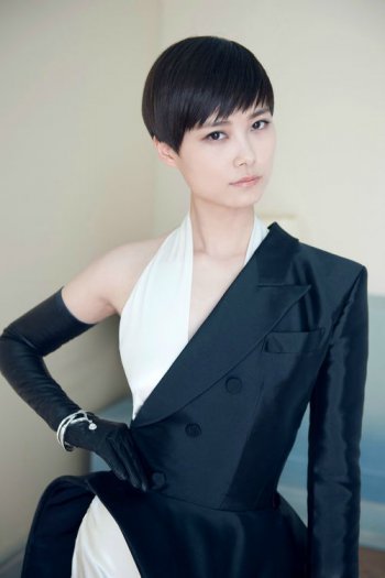 寧丹琳爸爸是誰