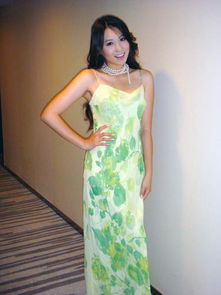 寧丹琳爸爸是誰