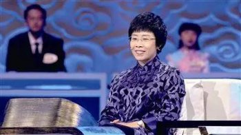 蒙曼和于丹是一個人嗎