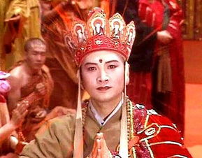 六小齡童拍西游記時多大年齡