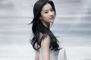 江易珈是變性人嗎