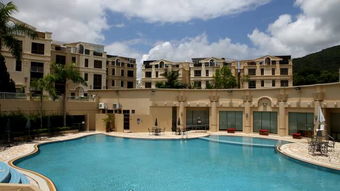 鄺美云為什么坐輪椅