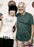 于文文男朋友是誰