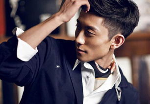 張一山和韓紅什么關系