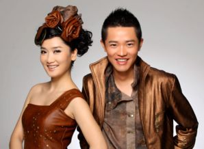 鳳凰傳奇男的叫什么名字