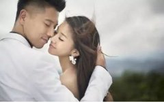 馮鞏的女兒是李小萌嗎