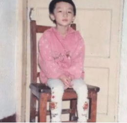 周潔瓊怎么去韓國的