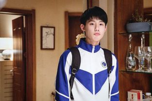 費(fèi)啟鳴年齡多少