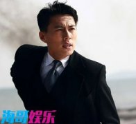 靳東的母親是誰