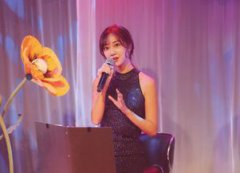 馮薪朵的家境如何 馮薪朵為什么叫二狗