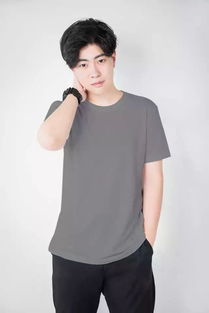 袁婭維幾幾年出生