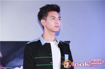 為什么李現(xiàn)叫現(xiàn)婊