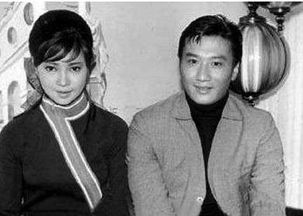 謝賢女朋友多大