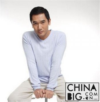 方中信如何評價張嘉倪