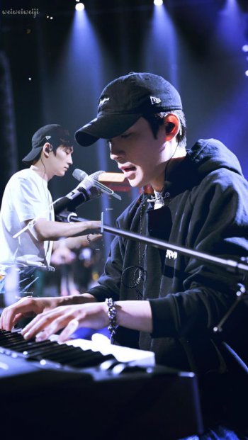 朱一龍的應援色是什么顏色